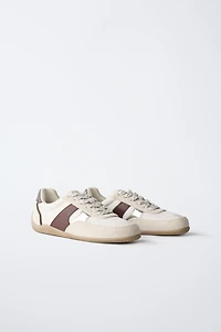 CONTRASTING SNEAKERS