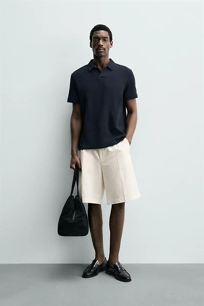 REGULAR FIT TEXTURED POLO
