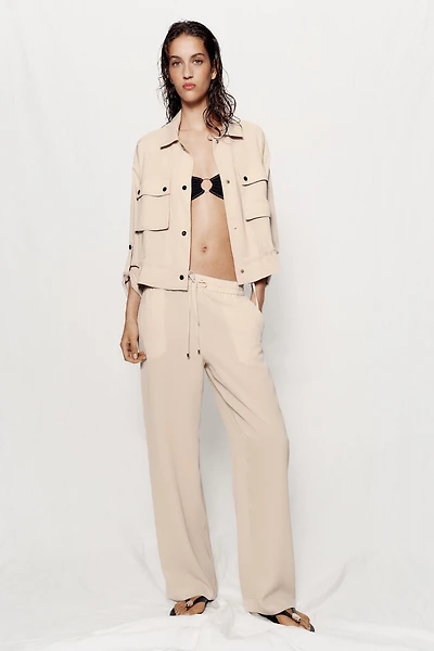 FLOWY ELASTIC WAIST PANTS