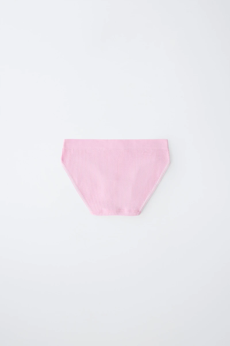 8-14 YEARS / THREE-PACK SEAMLESS UNDERWEAR