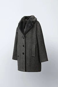 HERRINGBONE COAT WITH FAUX FUR COLLAR