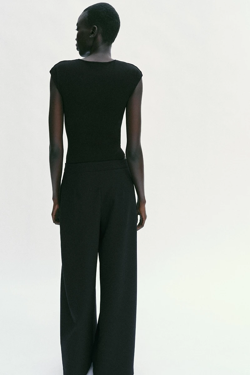 ROUND NECK BODYSUIT