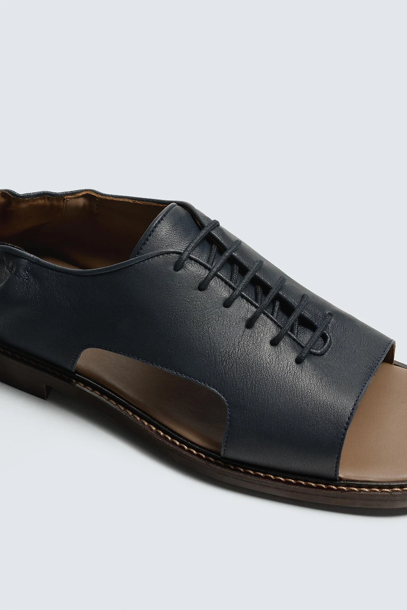 LEATHER SHOES