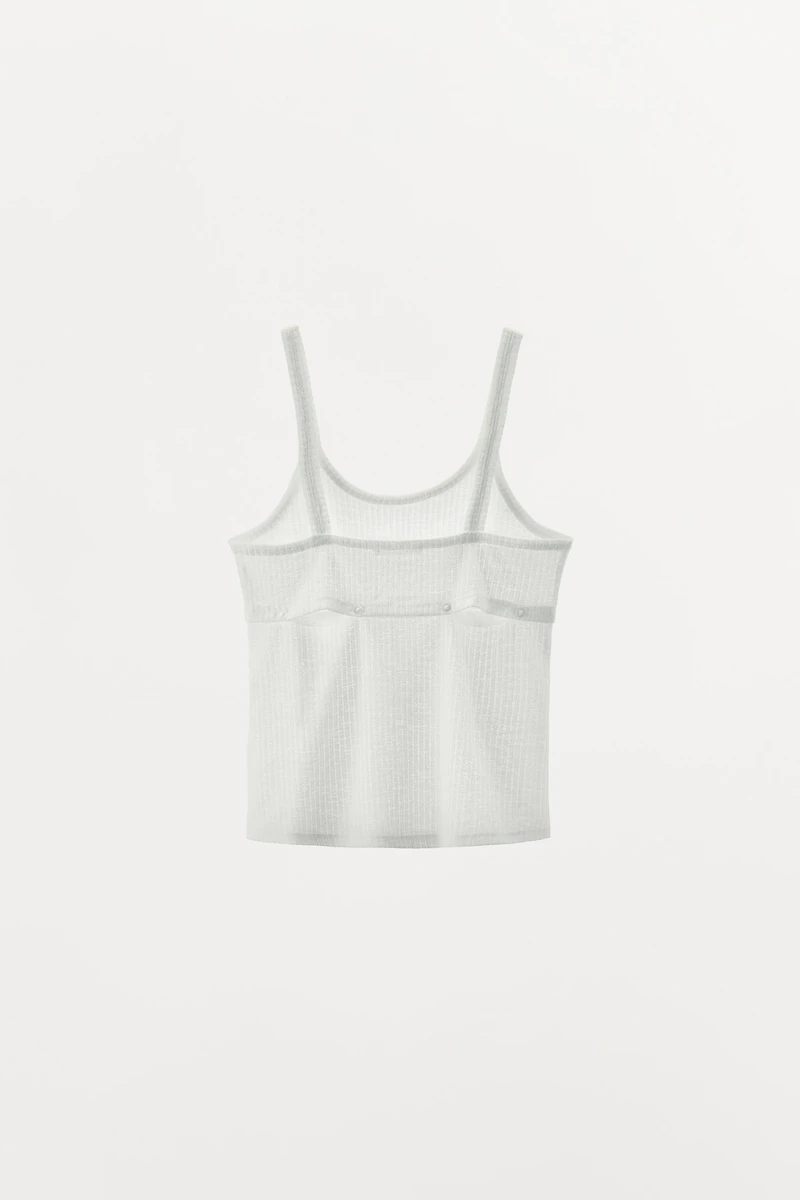 BUTTON KNIT TOP