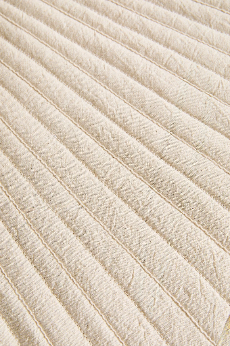 QUILTED FISH PLACEMAT