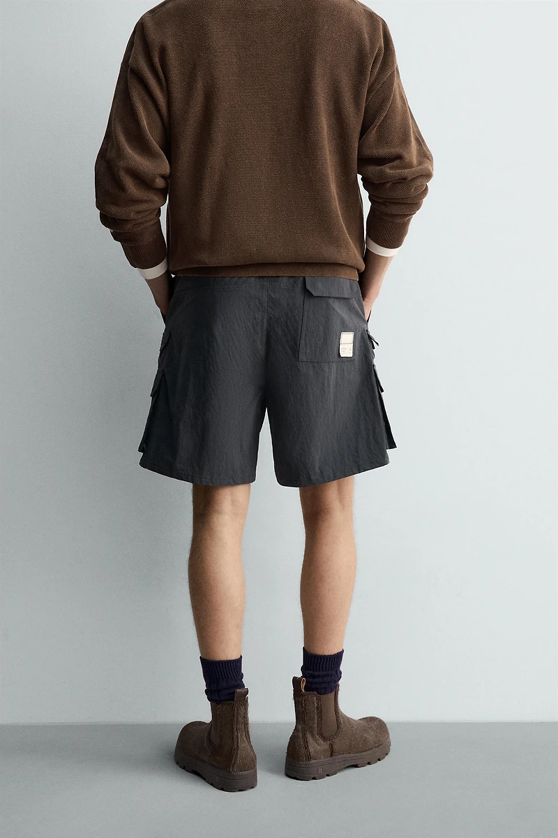 X SR_A TECHNICAL CARGO SHORTS