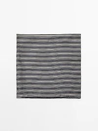 Foulard à rayures 100 % soie