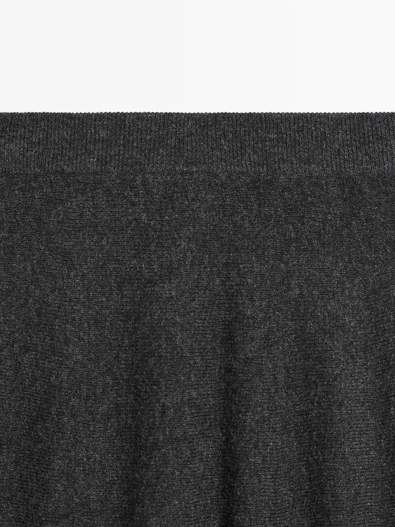 Long flared wool blend knit skirt