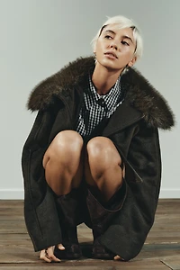 WOOL BLEND COAT WITH FAUX FUR COLLAR