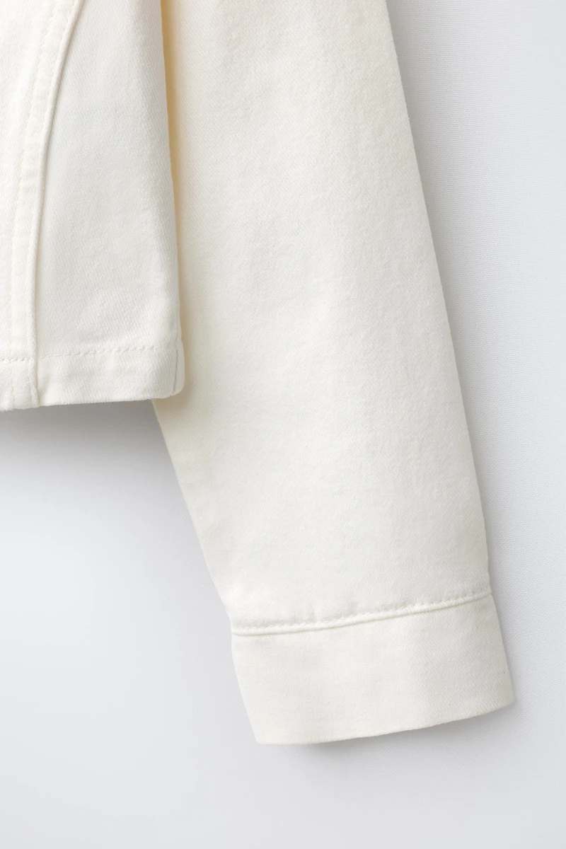 BUTTONED JACKET
