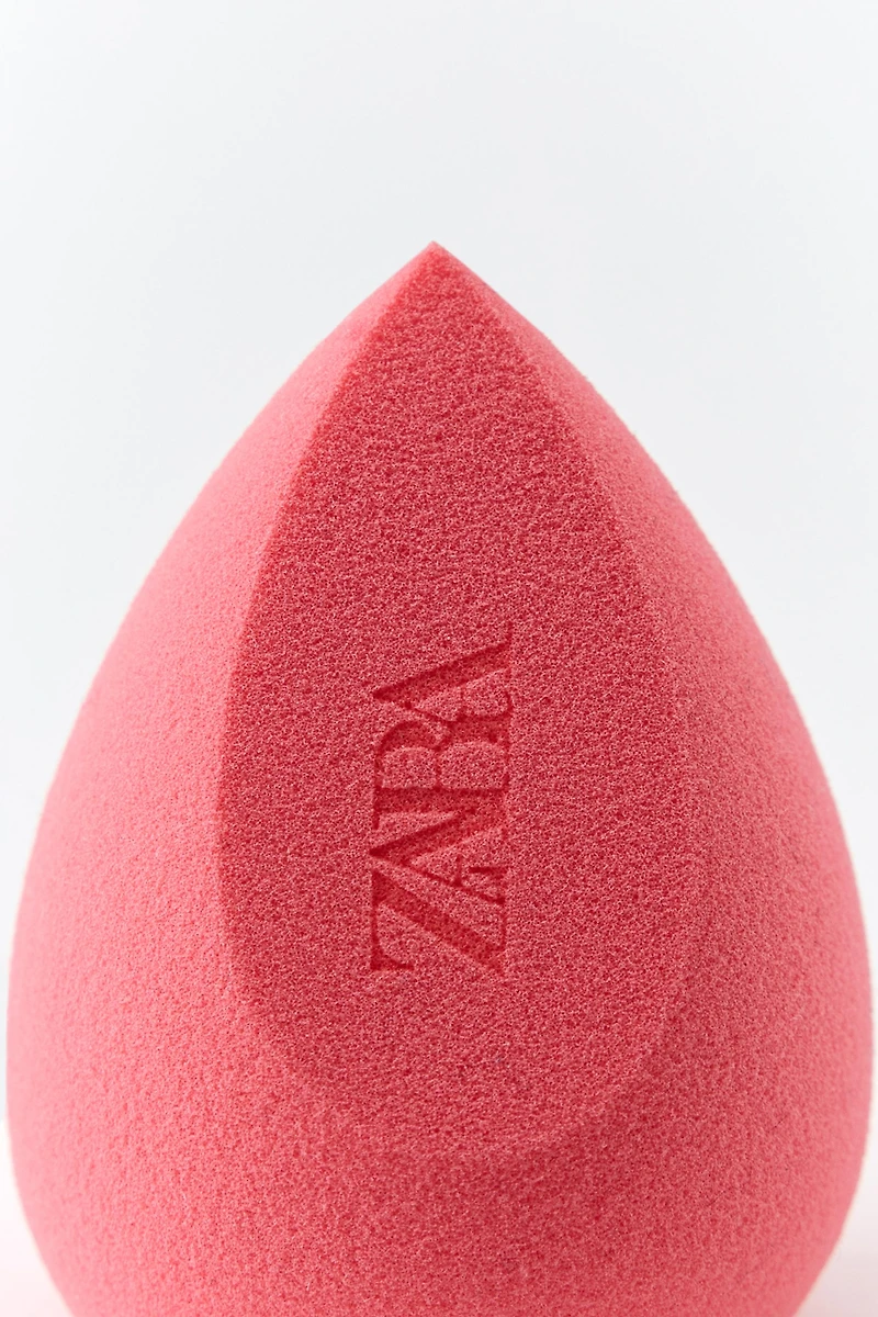 MAKEUP SPONGE