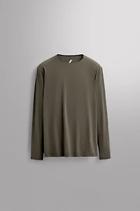 T-SHIRT TECHNIQUE PERFORÉ