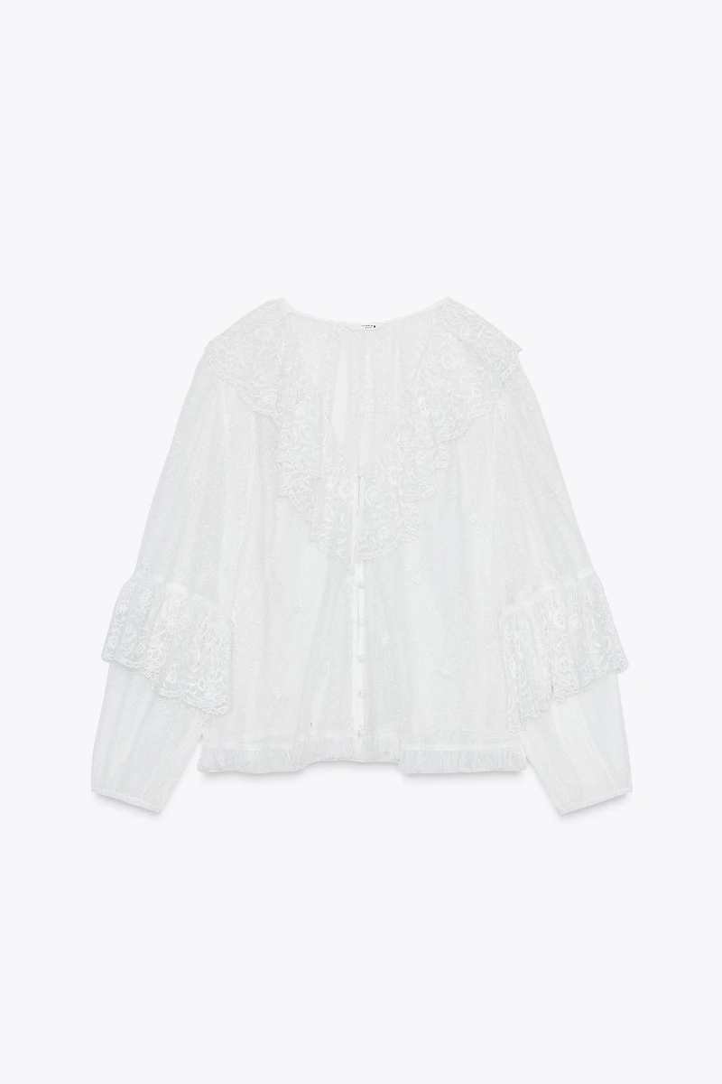 BLOUSE ROMANTIQUE SEMI-TRANSPARENTE