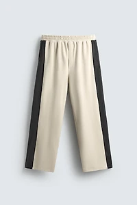 WIDE FIT JOGGER PANTS WITH STRIPES
