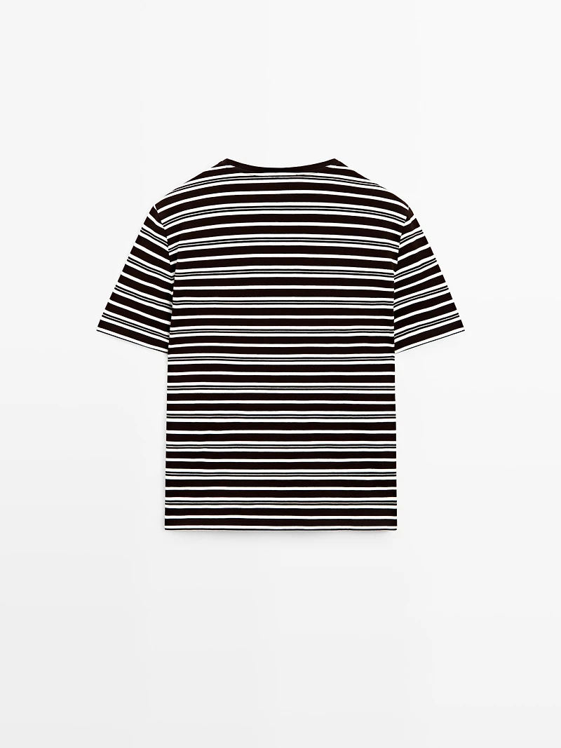 Striped short sleeve T-shirt