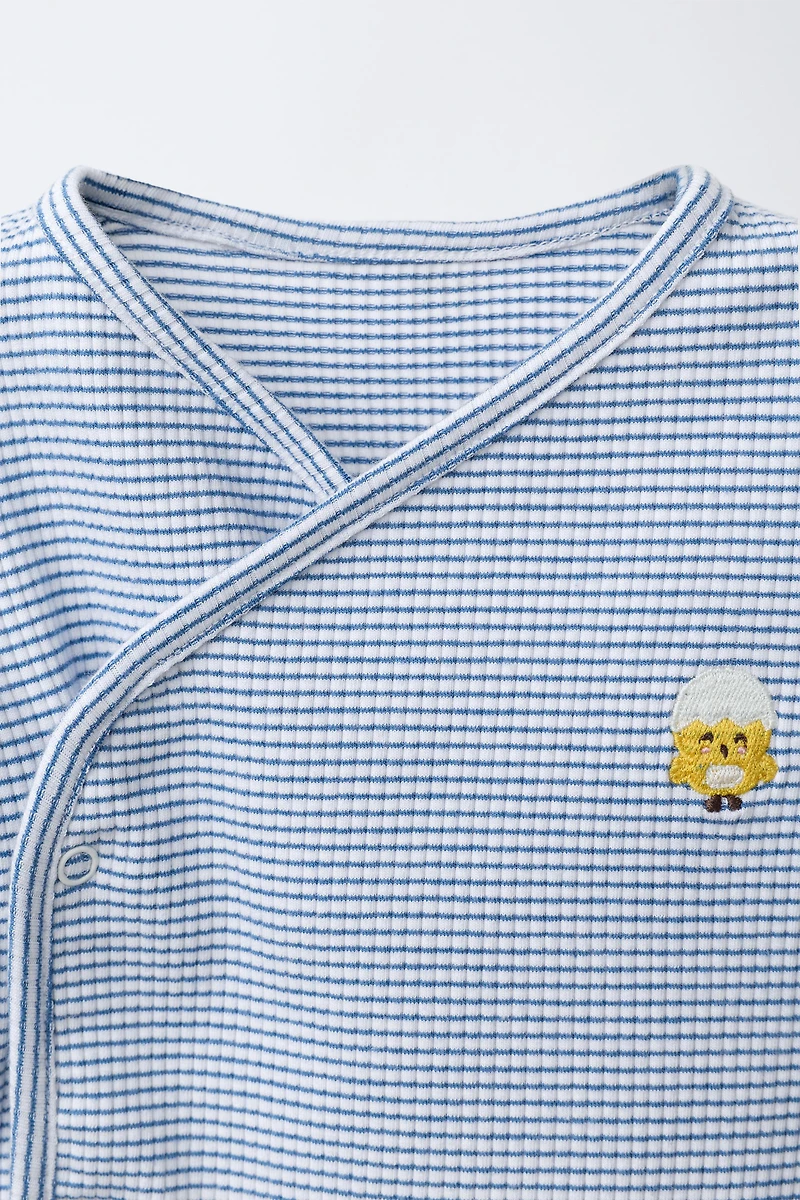 ENSEMBLE T-SHIRT ET PANTALON SAROUEL À RAYURES BRODERIE POUSSIN