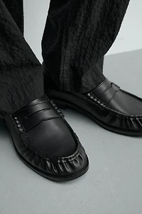 Mocassins chic à masque