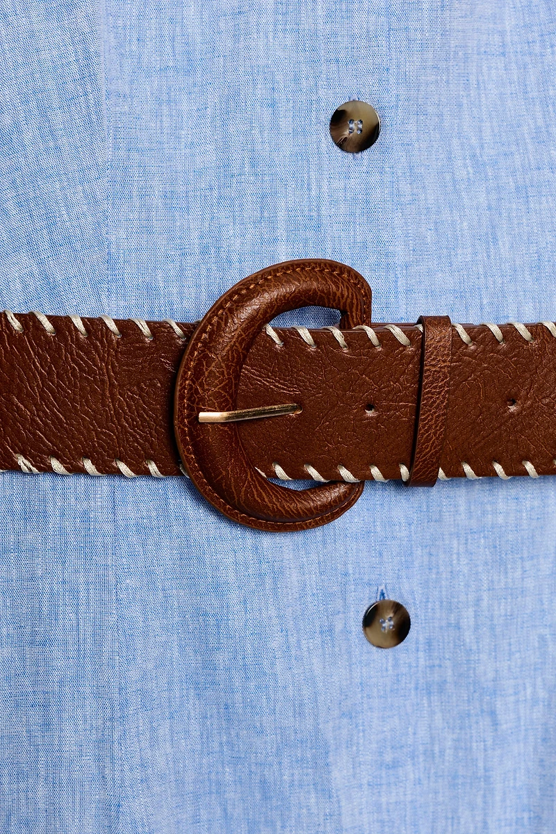ROBE MI-LONGUE AVEC CEINTURE EN LIN