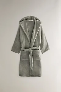 EXTRA SOFT HOODED BATHROBE (380 GXM²)