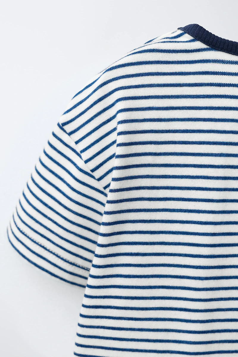T-SHIRT RAYURES AVEC PIÈCE TRÈFLE