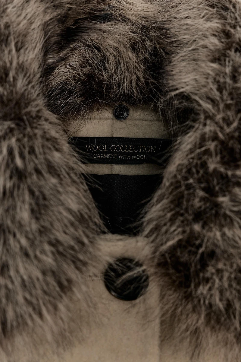 VESTE AVEC LAINE COL EFFET FOURRURE ZW COLLECTION