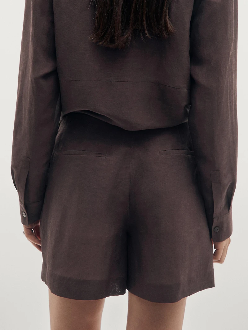 Short pleated linen blend Bermuda shorts