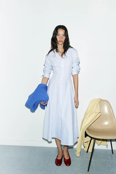 ROBE CHEMISE MI-LONGUE À RAYURES