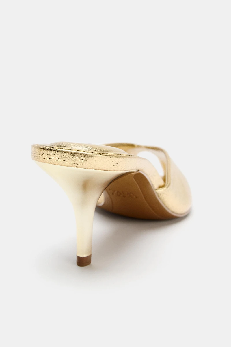 METALLIC EFFECT SANDALS