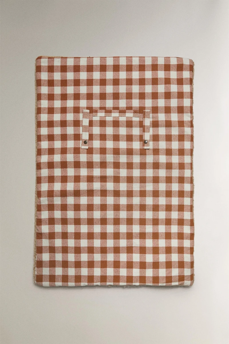 GINGHAM PET BLANKET