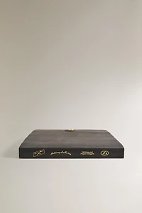 WEEKLY PLANNER WITH A CLASP