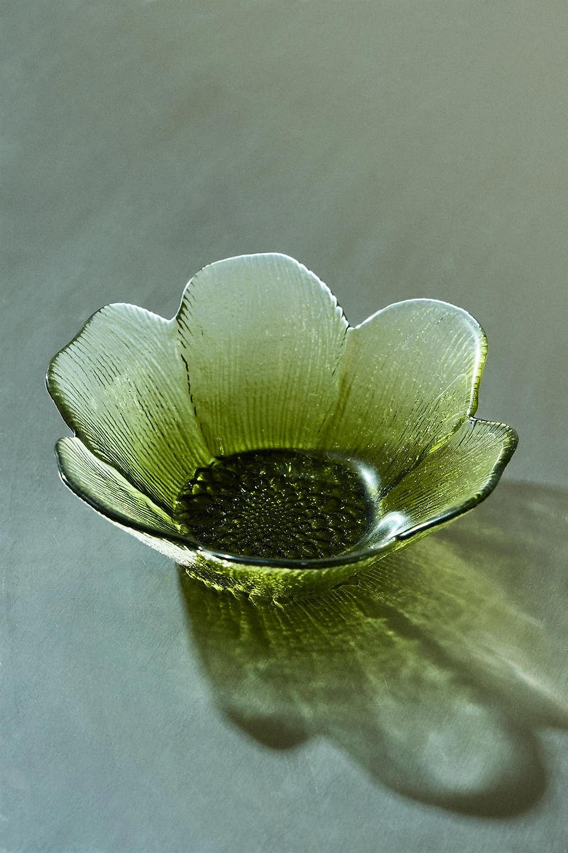 GLASS BOWL WITH RAISED FLORAL DESIGN
