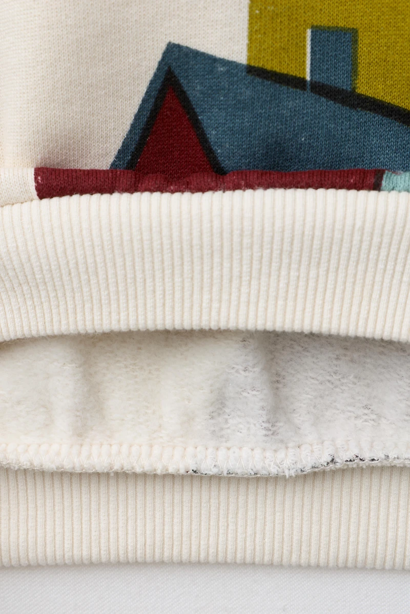 HOUSE PRINT SWEATSHIRT