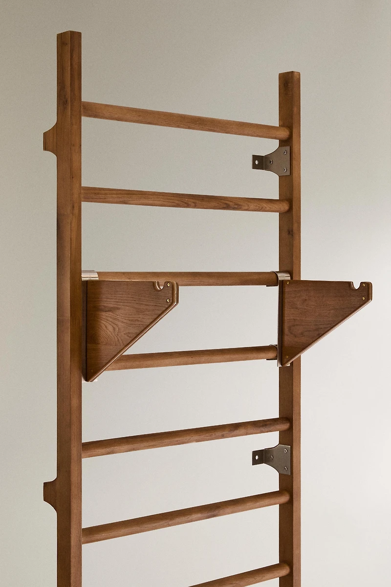 WALL BARS SUPPORT