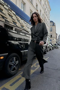 DOUBLE-BREASTED CROPPED PINSTRIPE BLAZER
