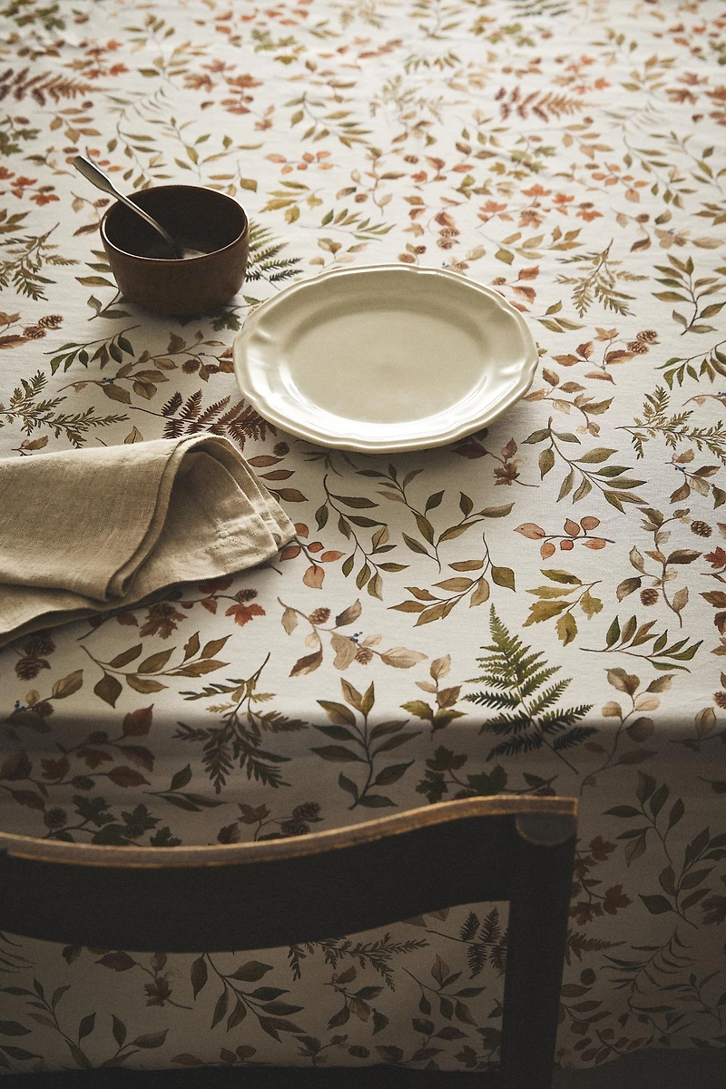 RESIN-COATED COTTON TABLECLOTH WITH LEAVES
