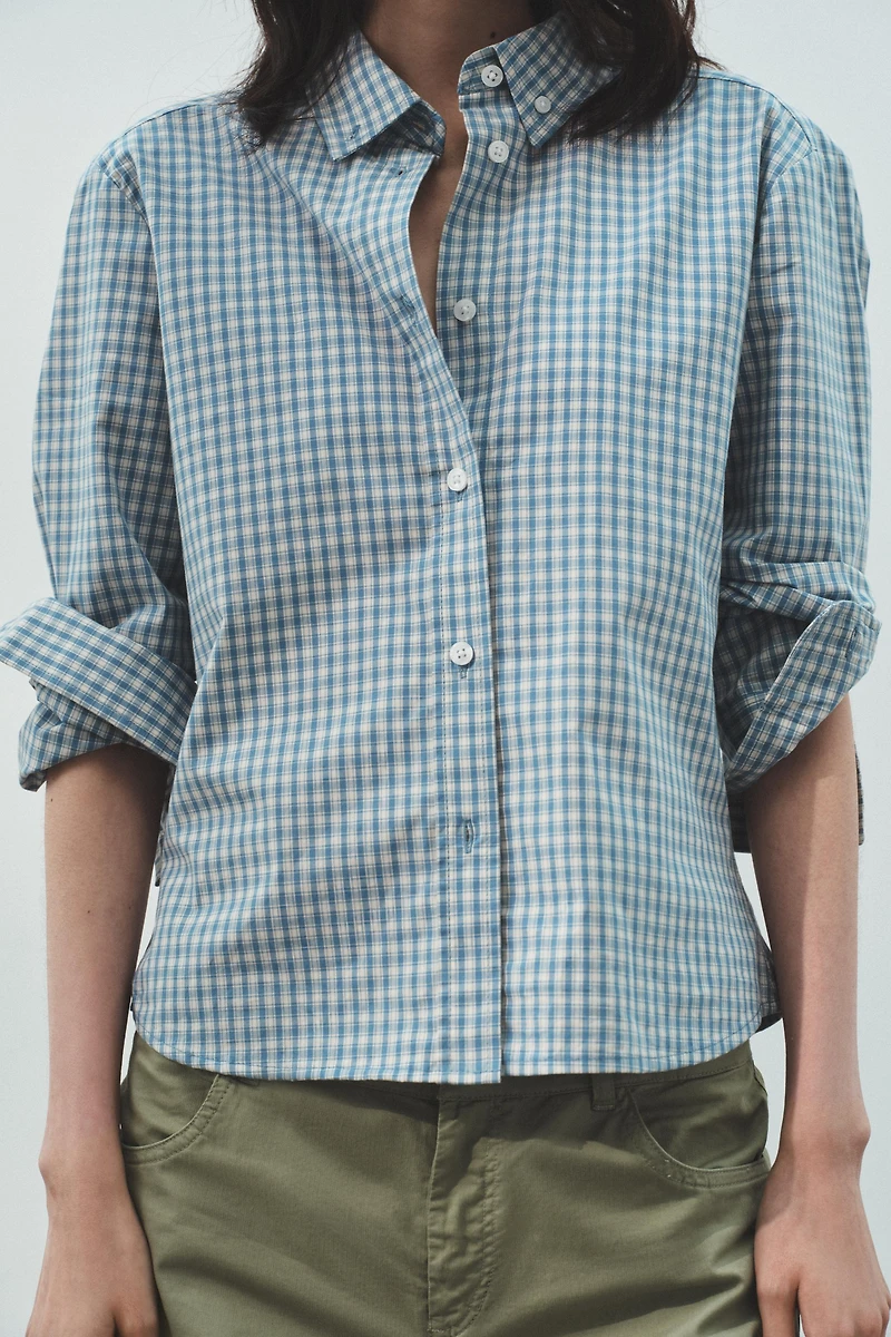 FITTED PLAID SHIRT
