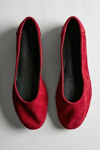 Suede ballerinas with round toe