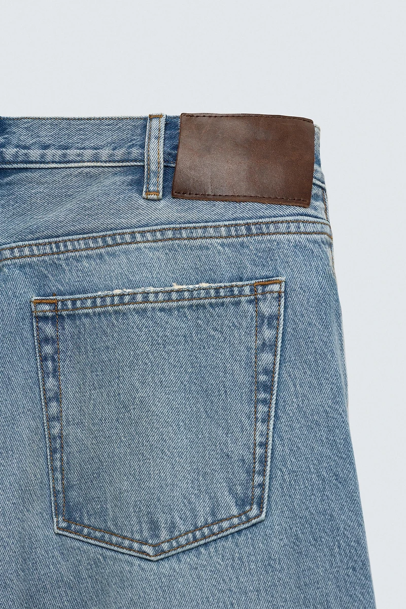 BOOTCUT FIT JEANS