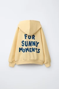 SWEAT À CAPUCHE IMPRIMÉ