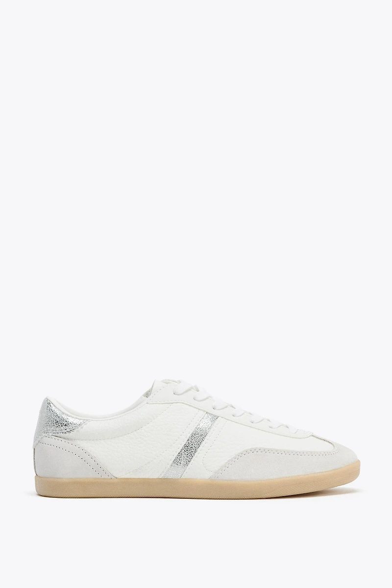 ATHLETIC SHOES
