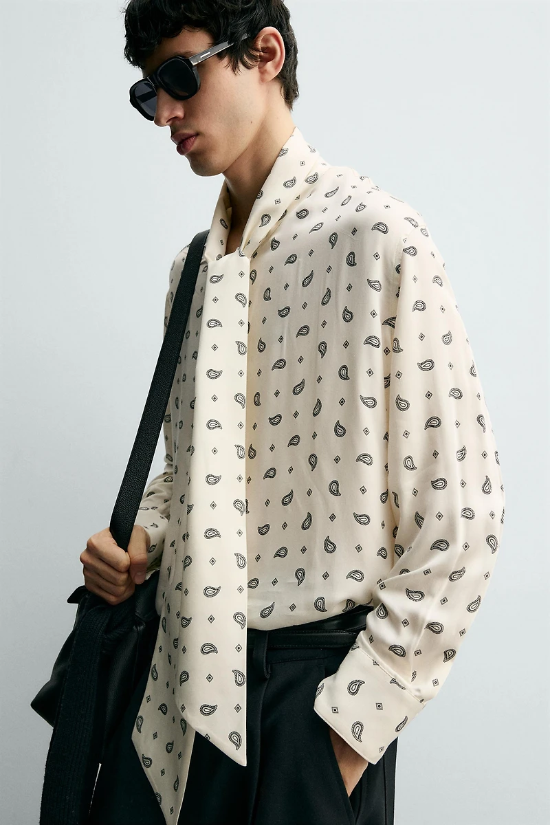 PAISLEY PRINT TIE SHIRT