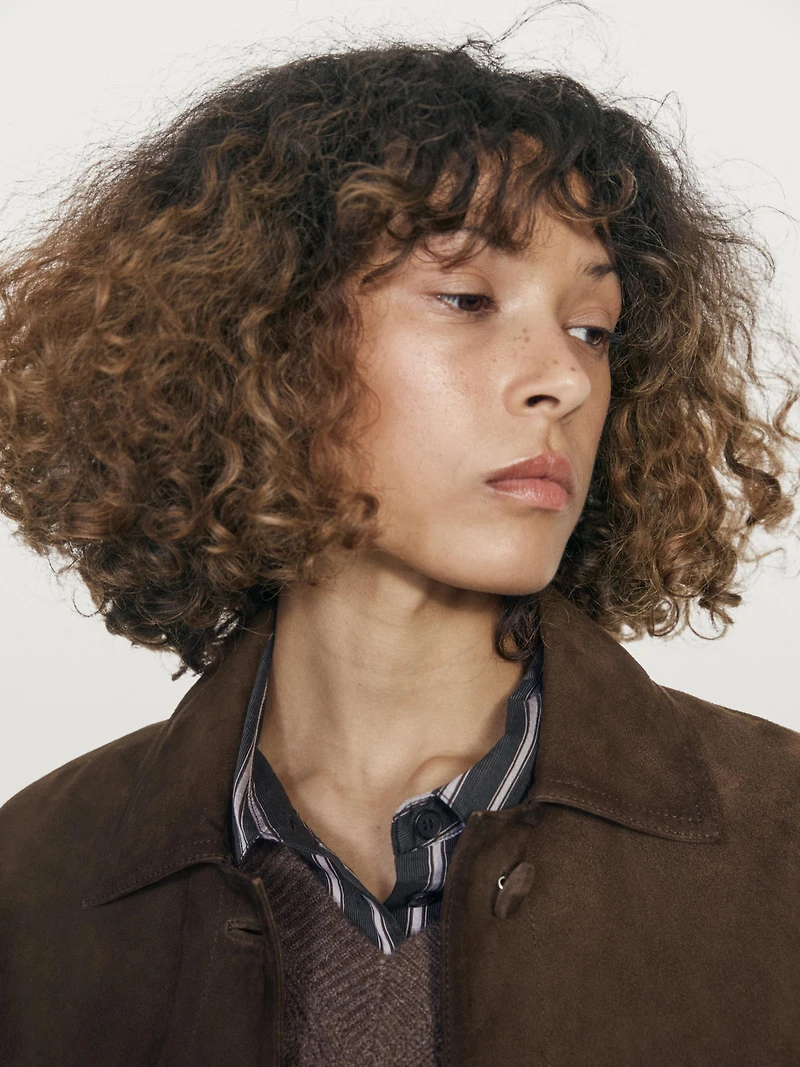 Cropped suede leather-lined jacket with buttons