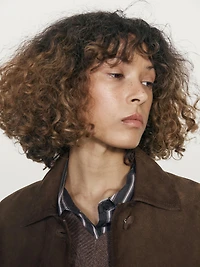 Cropped suede leather-lined jacket with buttons