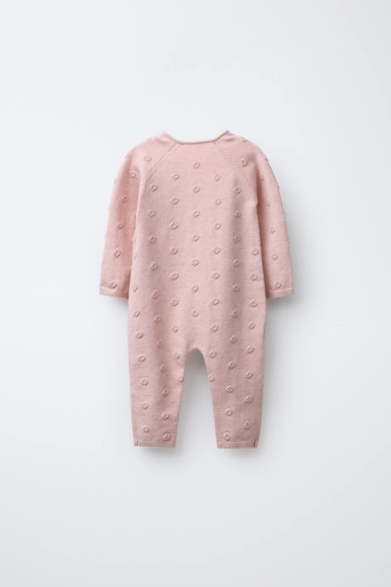 COMBINAISON LONGUE EN MAILLE À FLEURS BRODÉES