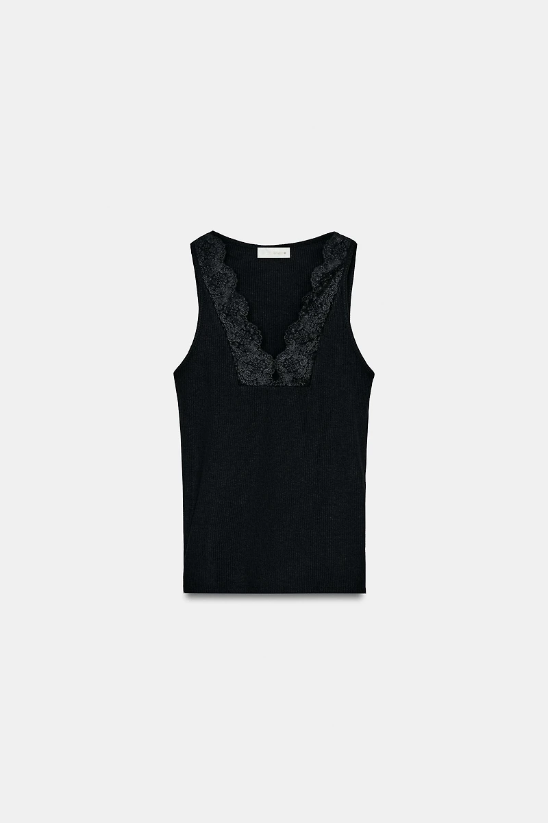 LACE RIBBED TOP