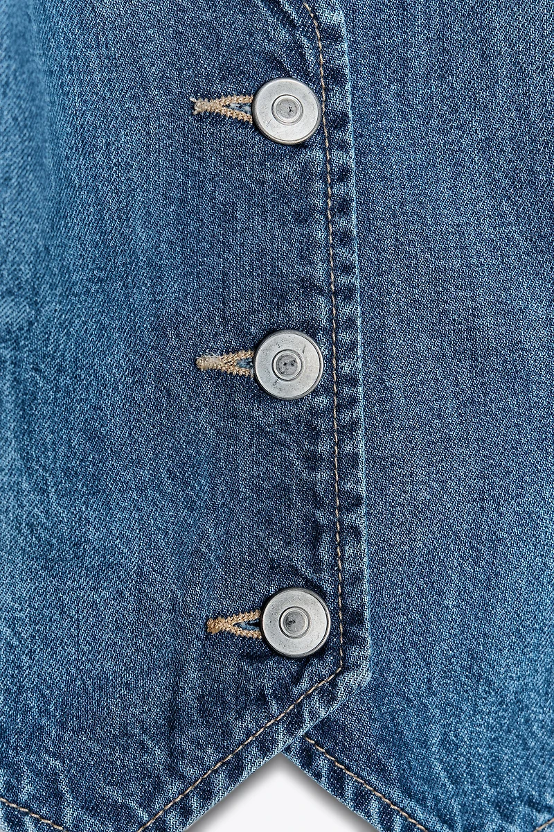 LACE-UP DENIM TOP