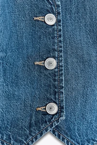 LACE-UP DENIM TOP