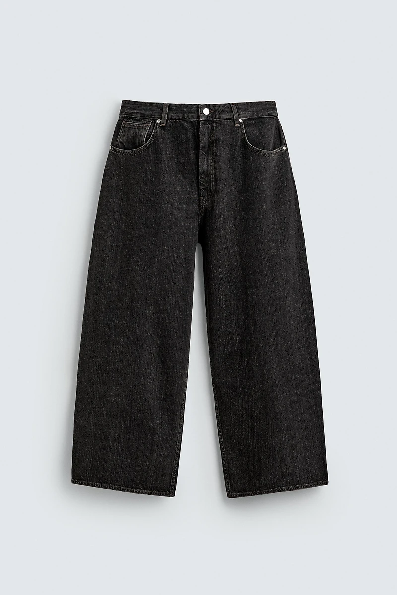 WIDE FIT JEANS
