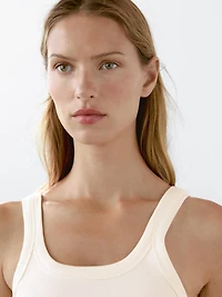 Cotton blend round neck top