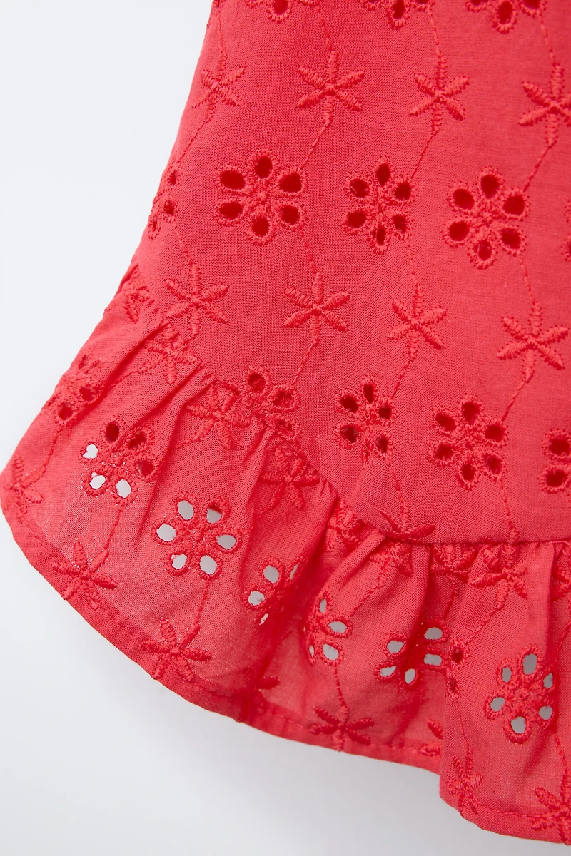 TOP BRODÉ FLEURS